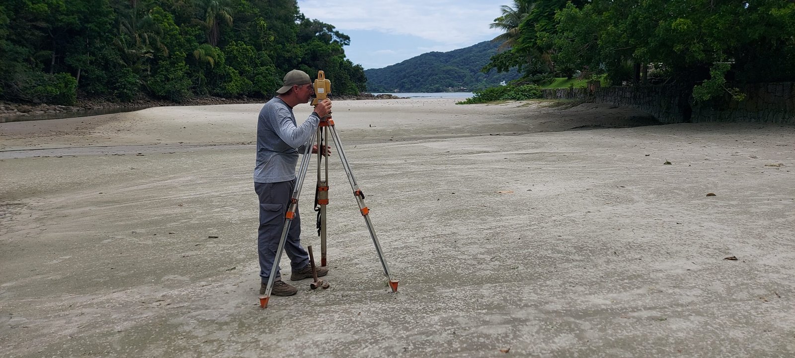 Levantamento Planialtimétrico Guarujá-SP